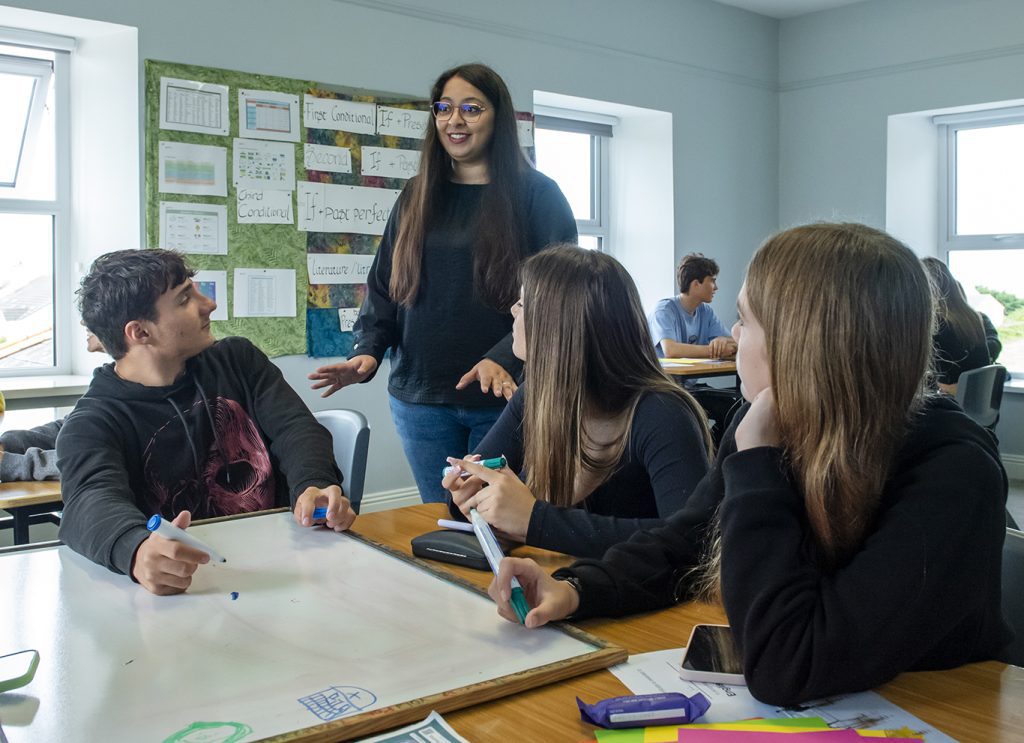 English class at DELS